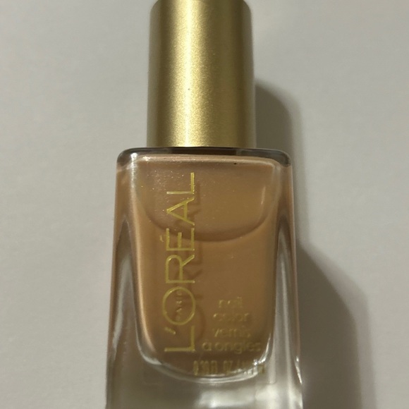Sold Out L'Oreal nail polish discontinued #310 Versailles Romance (neutral) - Picture 6 of 8